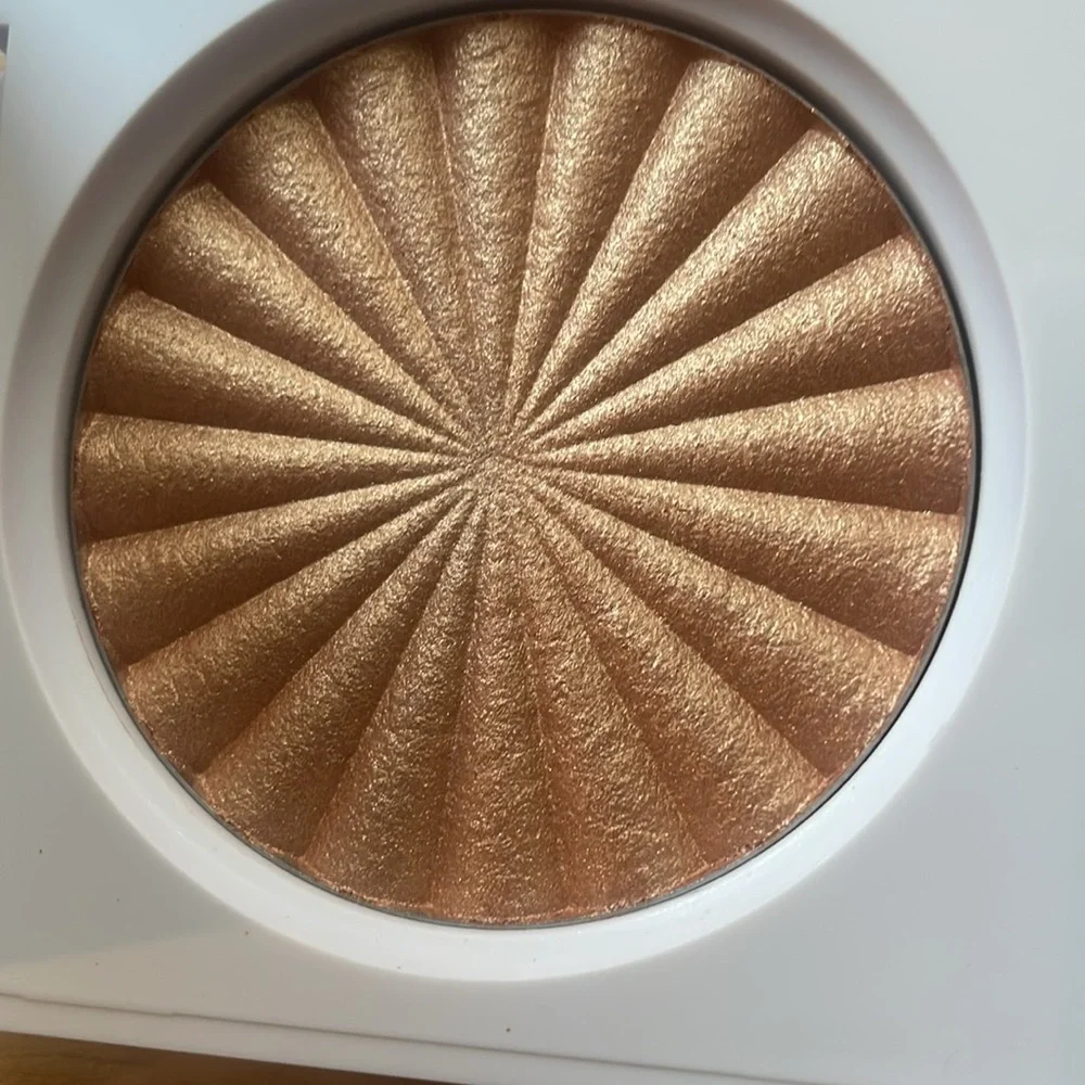 OFRA HIGHLIGHTER - SAHARA DAWN NEW! - Picture 7 of 8